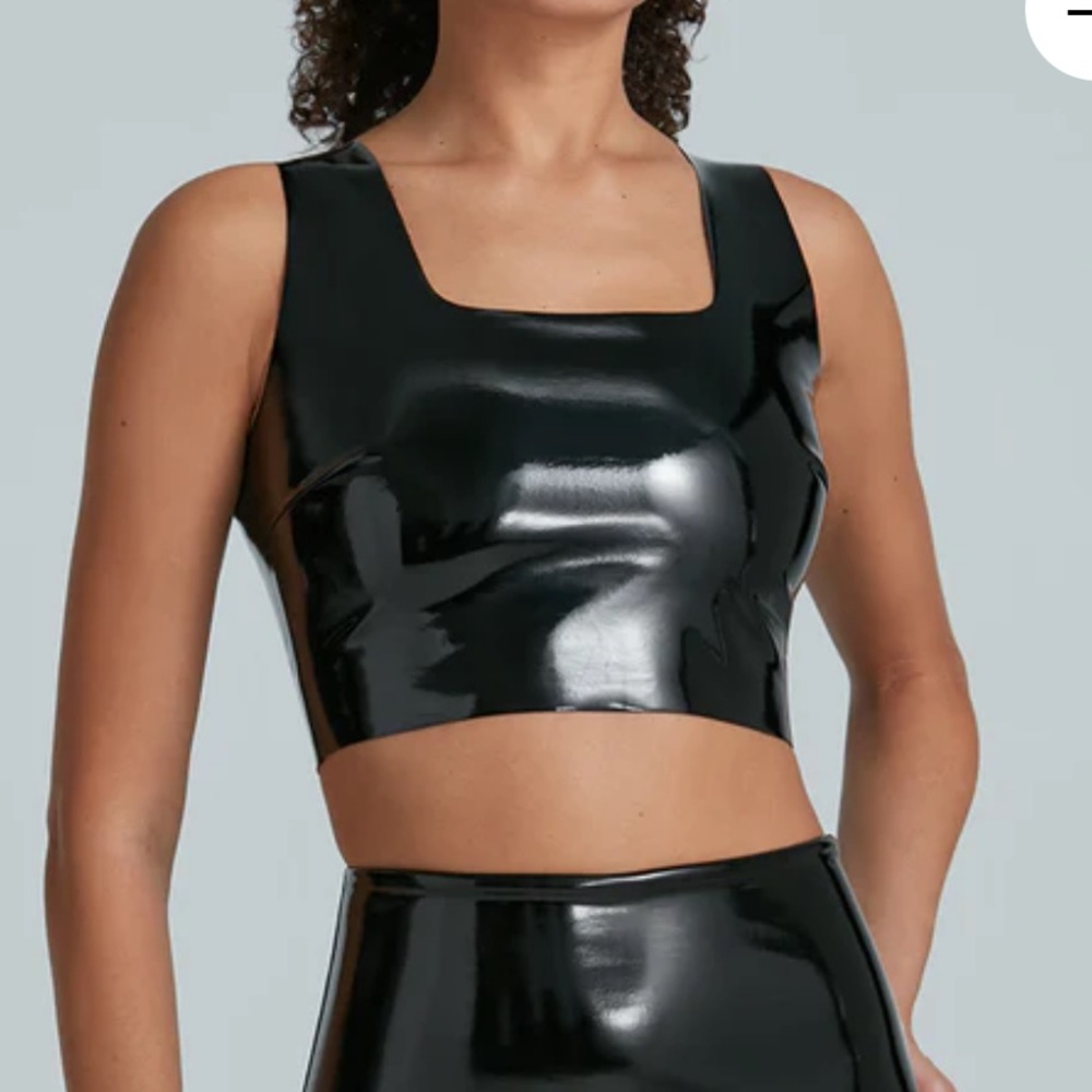 NWT Commando faux patent crop top. Size Large.